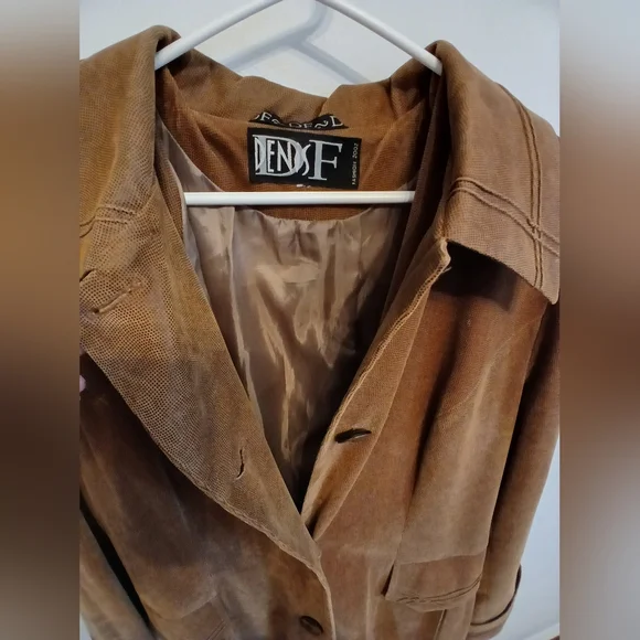 Vintage Brown Suede Trench Coat (L/XL) - Picture 3 of 9